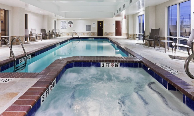 Borderland Hotel | Holiday Inn Express & Suites El Paso West by IHG