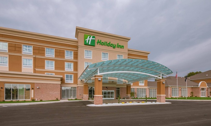 Mishawaka Hotel | Holiday Inn Mishawaka by IHG