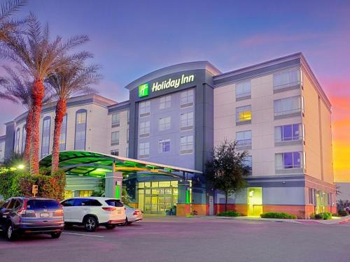 South Mountain Hotel | Holiday Inn & Suites Phoenix Airport by IHG