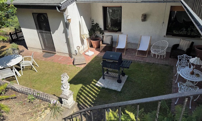 Oberweisenborn Apartment | Holiday rental with 2 bedrooms, private terrace and garden, Wifi, Pet-friendly