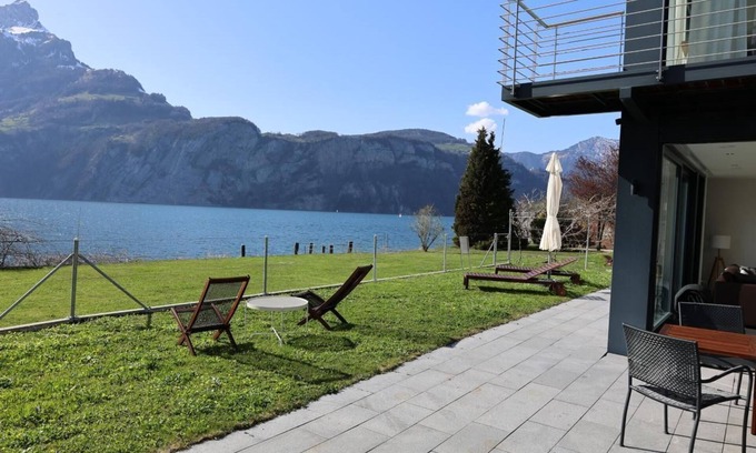 Ruetli House | Holiday villa by the lake 3 for 2-4 persons