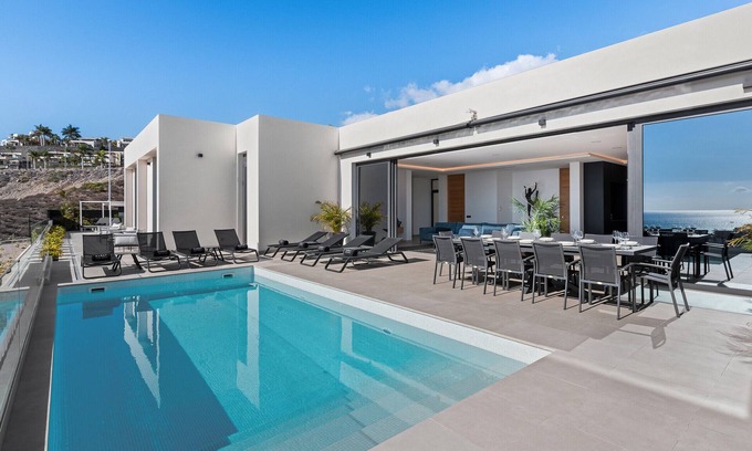 El Madronal Villa | Holiday Villa 'Karat Caldera' with Sea View, Wi-Fi and Air Conditioning