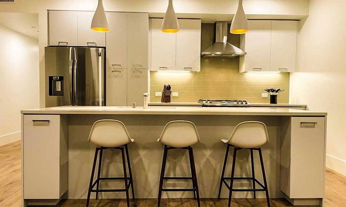 Clawson Apartment | Hollis House