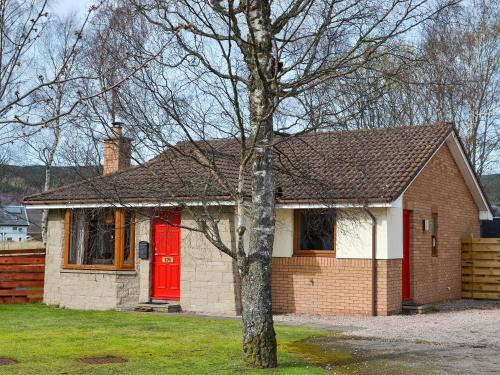 Aviemore House | Holly Lodge