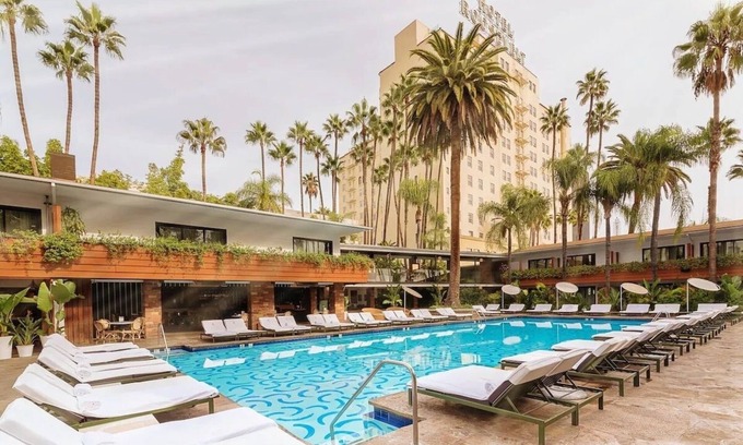 Hollywood Hotel | Hollywood Stay Short Drive from Griffith Observatory for the Ultimate LA Trip