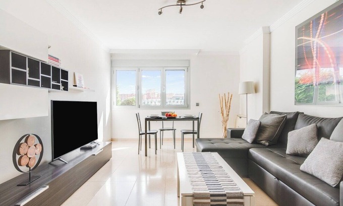 Las Palmas de Gran Canaria Apartment | Home2Book Urban Retreat & Shared Pool Las Palmas