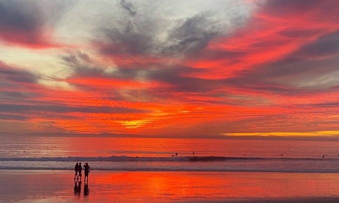 Santa Ana Heights House | Home Away by the Beach! Now booking for Autumn & Winter!