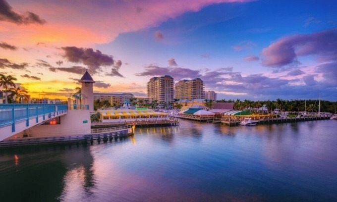 Boynton Beach House | Home Away From Home
