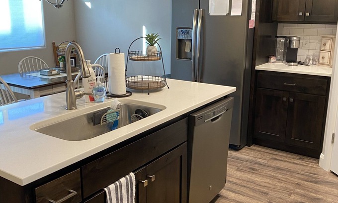 Cedar City House | Home away from home end unit townhome w/off street parking