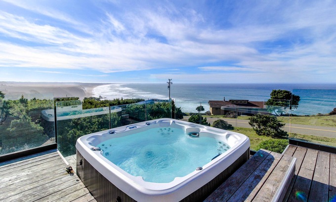 Manchester House | Home close to ocean with private hot tub and gorgeous deck