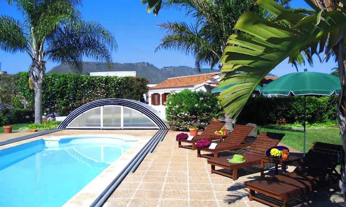 San Cristobal de La Laguna House | Homerez - House with Pool and Sea View - La Laguna