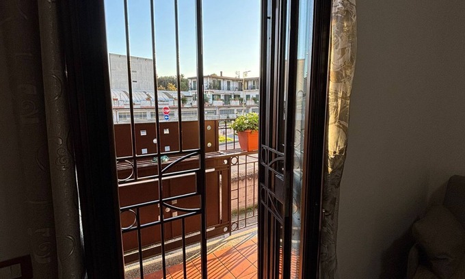 Naples House | Home To Fly