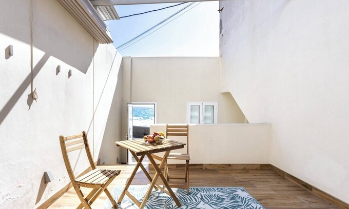 Candelaria Ski Chalet | Home2Book Serene Beach Retreat, Candelaria