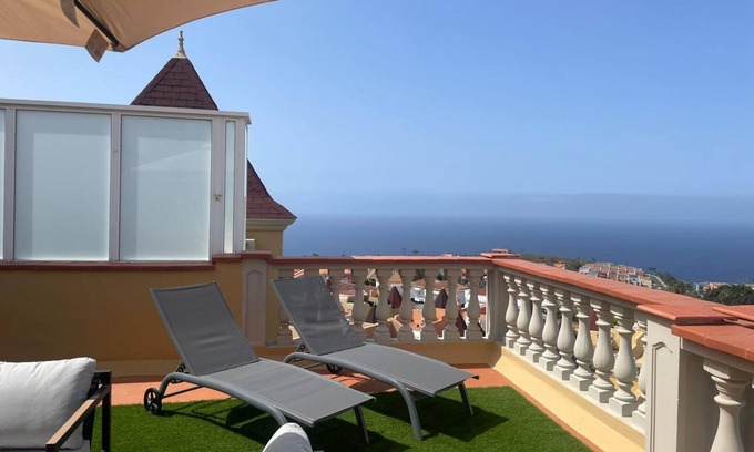 La Quinta Apartment | Home2Book Serenity Terrace & Pool, La Quinta