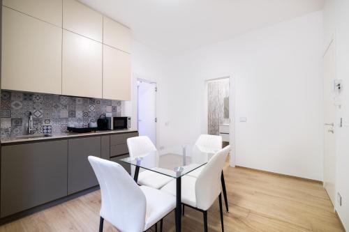 Bolognina Apartment | Homeby, Due Agosto Apartment