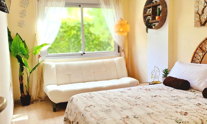 San Miguel de Abona Apartment | Homely Apartment in Modern building with Pool