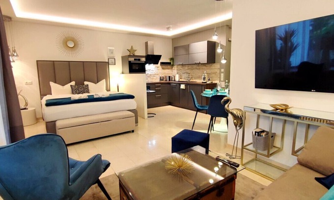 Ramersdorf Apartment | Homely Stay - Studio P1