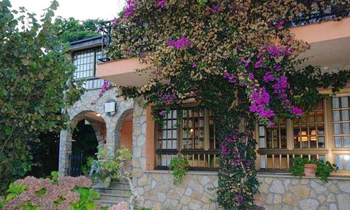 O Grove Ski Chalet | Homerez - 300 m away from the beach! Chalet for 9 ppl. at San Vicente del Grove