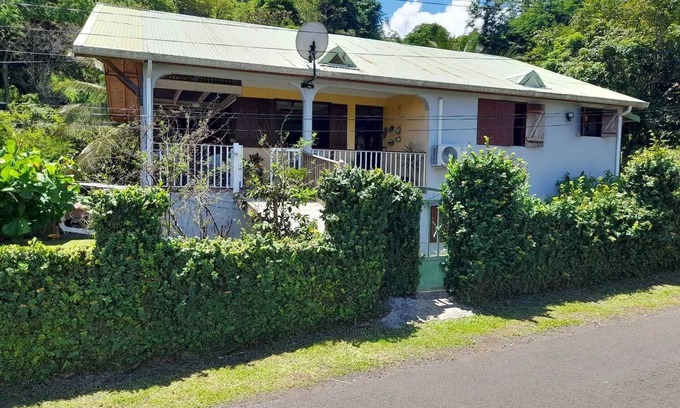 Bas Vent Apartment | Homerez - Apartment in Deshaies