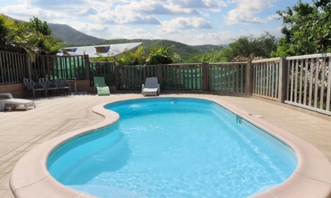 Malendure Apartment | Homerez - Apartment in Bouillante