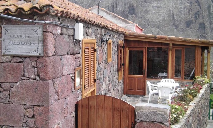 Masca Ski Chalet | Homerez - Beautiful chalet 15 km away from the beach for 4 ppl. with shared pool