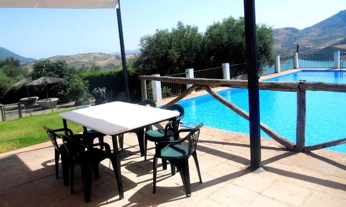 Zahara de la Sierra House | Homerez - Beautiful house for 4 ppl. with shared pool at Zahara de la Sierra
