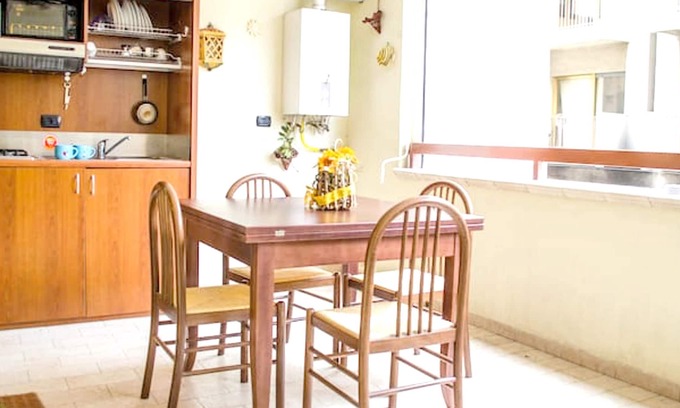 Reggio Calabria Apartment | Homerez - Beautiful appartement for 4 ppl. with terrace at Reggio Calabria