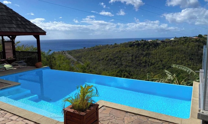 Marigot House | Homerez - Bungalow in Vieux-Habitants