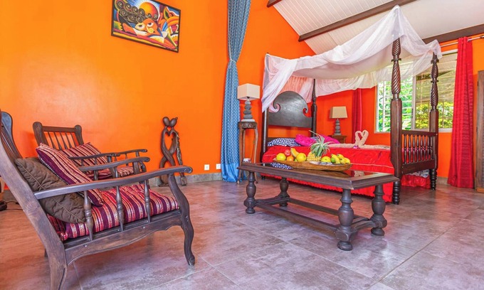 Sainte-Rose House | Homerez - Bungalow in Sainte Rose