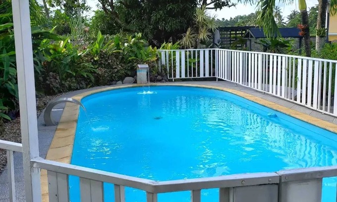 Morne Rouge House | Homerez - Bungalow in Sainte-Rose, pool.