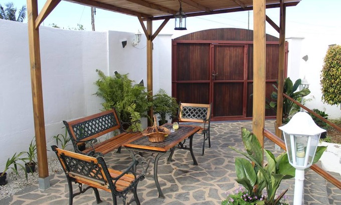 La Mancha Ski Chalet | Homerez - Central chalet in Icod de los Vinos