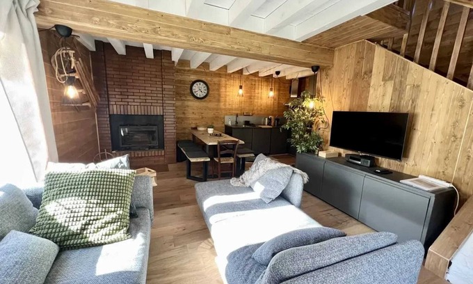 Saint-Lary-Soulan Ski Chalet | Homerez - Chalet in Saint-Lary-Soulan