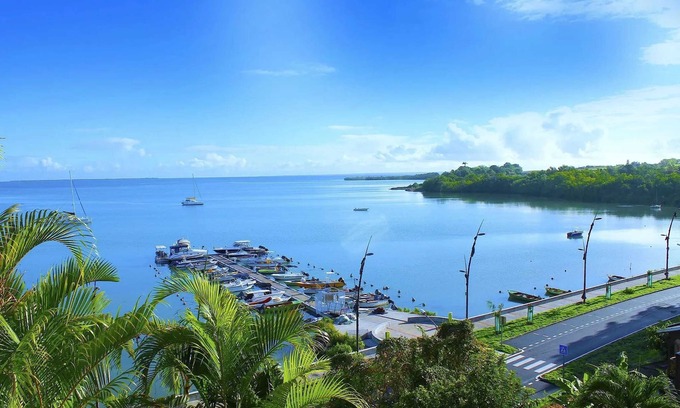 Baie-Mahault House | Homerez - House in Baie-Mahault