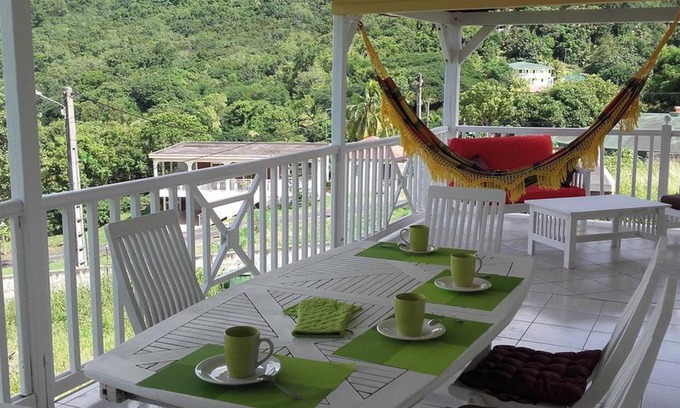 Bas Vent House | Homerez - House in Bas Vent - Sea view