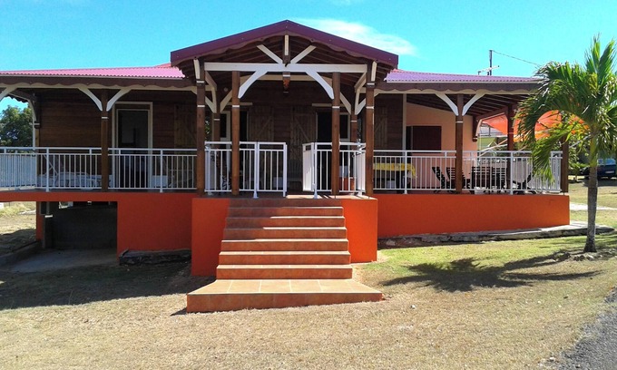 Massioux House | Homerez - House in Anse-Bertrand