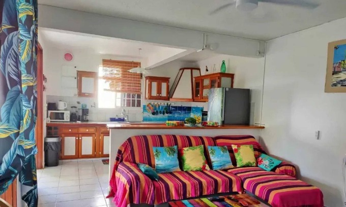 Vieux-Habitants House | Homerez - House Vieux-Habitants