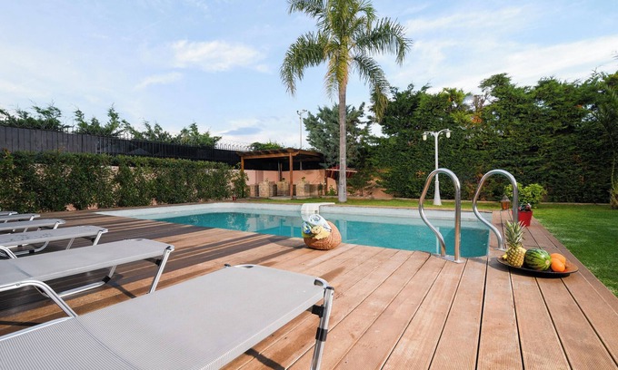 Kropia Villa | Homerez - Luxury Villa in Kitsi with Private Pool