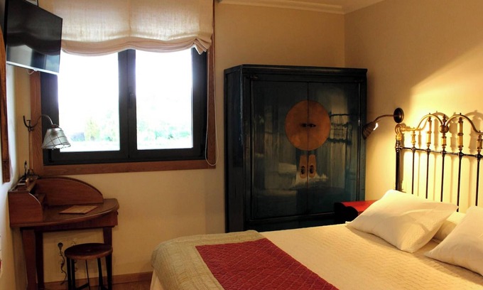 O Rosal Apartment | Homerez - Modern apartment with mountain view in Pontevedra/75 sqm