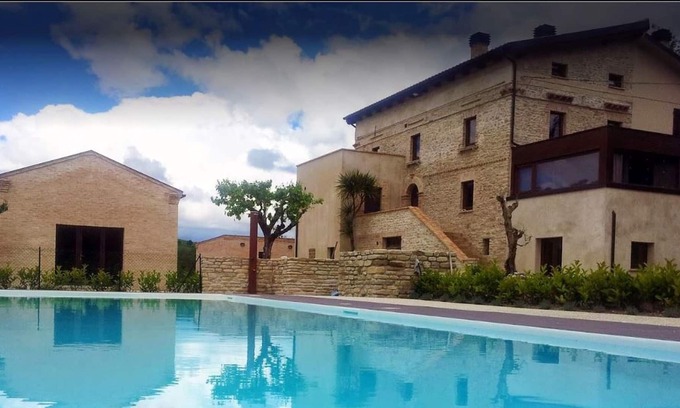 Montalto delle Marche Apartment | Homerez - Nice appartement for 4 ppl. with shared pool at Montalto delle Marche