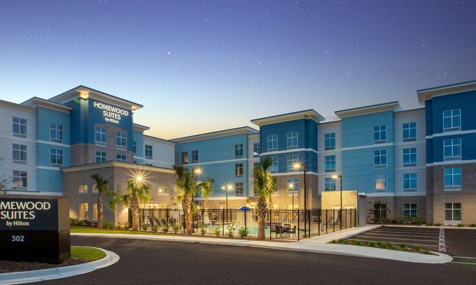 Myrtle Beach Hotel | Homewood Suites by Hilton Myrtle Beach Coastal Grand Mall