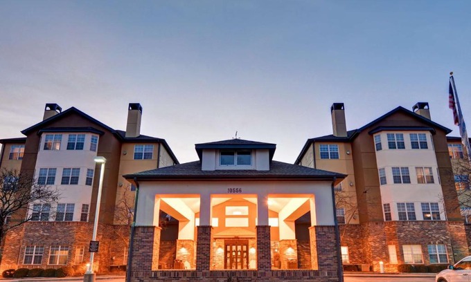 Overland Park Hotel | Homewood Suites by Hilton Kansas City/Overland Park