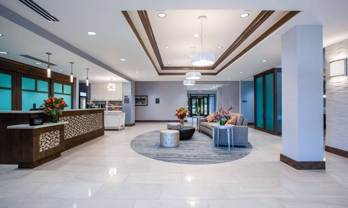Reston Hotel | Homewood Suites by Hilton Reston