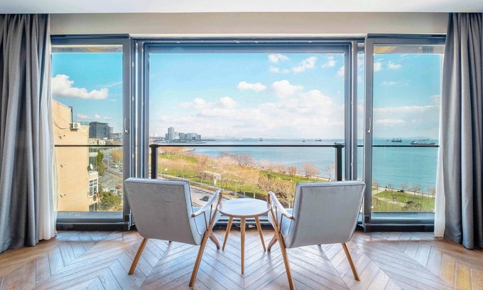 Bakırkoy Apartment | Homie Suites | Duplex 4br Penthouse w Sea View#BA6