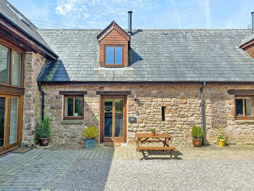 Redbrook House | Honey Cottage