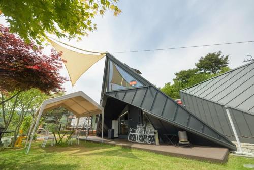 Hongseong House | Hongseong Neulbo Pension