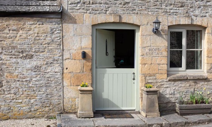 Bourton House | Hope Cottage