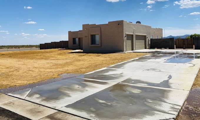 Wittmann House | Horse Property Near Wickenburg AZ