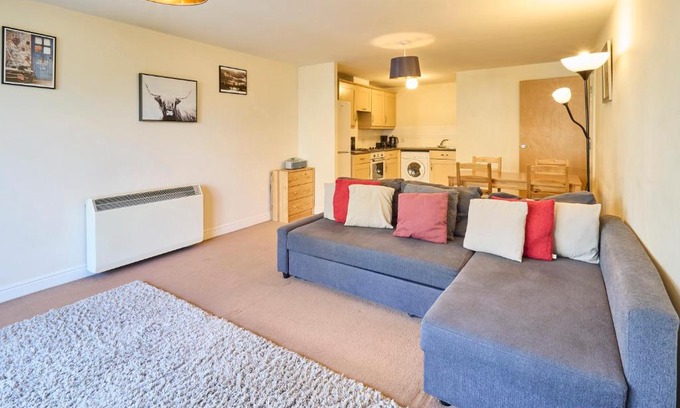 Canterbury Apartment | Host & Stay - Bingley Court