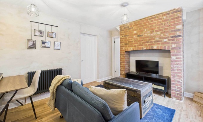 Bedford Apartment | Host & Stay | Dame Alice Street