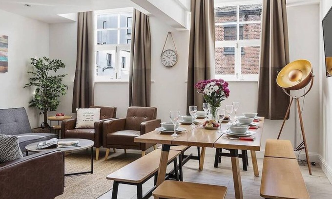 RopeWalks Apartment | Host & Stay | Slater Street Apartment IV